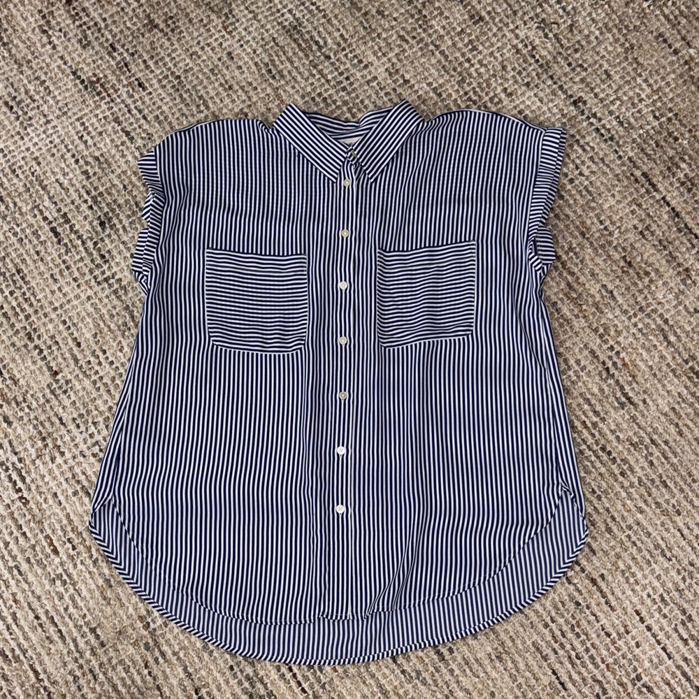 Loft Striped Sleeveless Button-Up Blouse